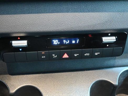 Used 2024 Mercedes-Benz Sprinter 2500 w/ Acoustic Package image 17