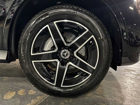 Certified 2026 Mercedes-Benz GLC 300 4MATIC image 9