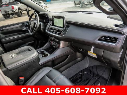 Used 2024 Chevrolet Suburban RST w/ Sport Performance Package AWD/4WD image 45