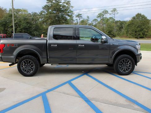 Used 2019 Ford F150 Platinum w/ Equipment Group 701A Luxury image 5
