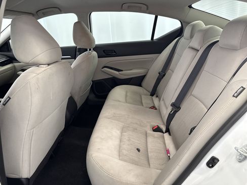 Used 2023 Nissan Altima 2.5 SV image 16