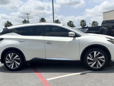 Used 2020 Nissan Murano SL w/ Moonroof Package FWD image 18