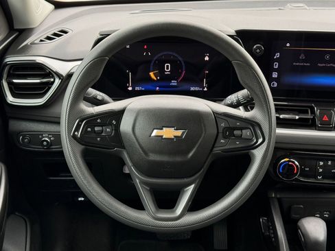 Used 2025 Chevrolet TrailBlazer LT image 29