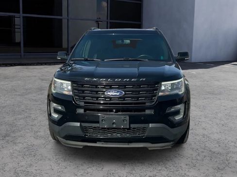 Used 2016 Ford Explorer Sport w/ Equipment Group 401A image 11