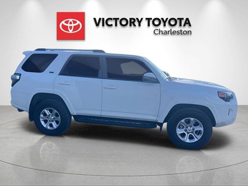 Used 2024 Toyota 4Runner SR5 Premium image 7