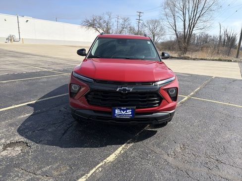 New 2026 Chevrolet TrailBlazer LT image 2