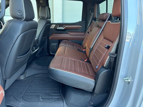 Used 2025 GMC Sierra 1500 Denali Ultimate image 25