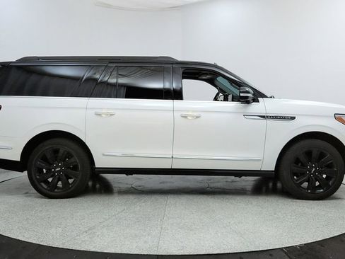 Used 2023 Lincoln Navigator L Black Label AWD/4WD image 6