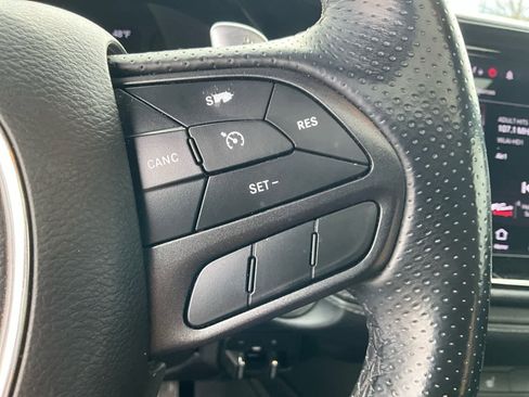 Used 2021 Dodge Durango GT image 23