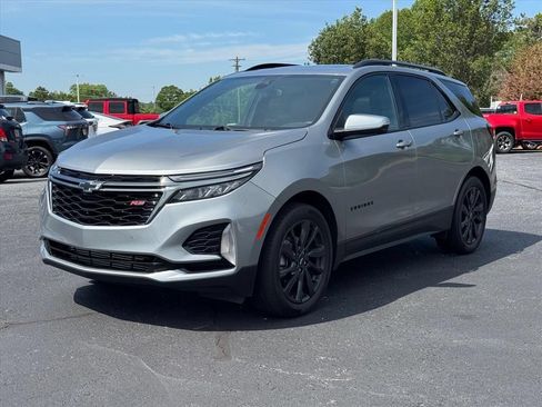 Used 2023 Chevrolet Equinox RS w/ RS Leather Package FWD image 7