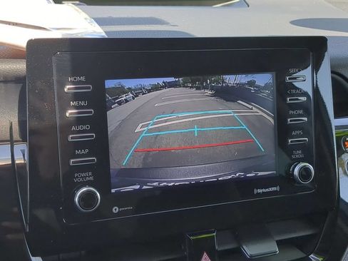 Used 2022 Toyota Camry SE w/ Carpet Mat Package (TMS) FWD image 18