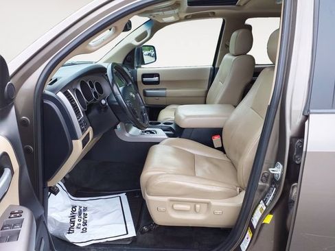 Used 2013 Toyota Sequoia Limited AWD/4WD image 9