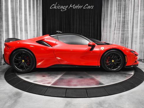 Used 2021 Ferrari SF90 Stradale AWD/4WD image 43