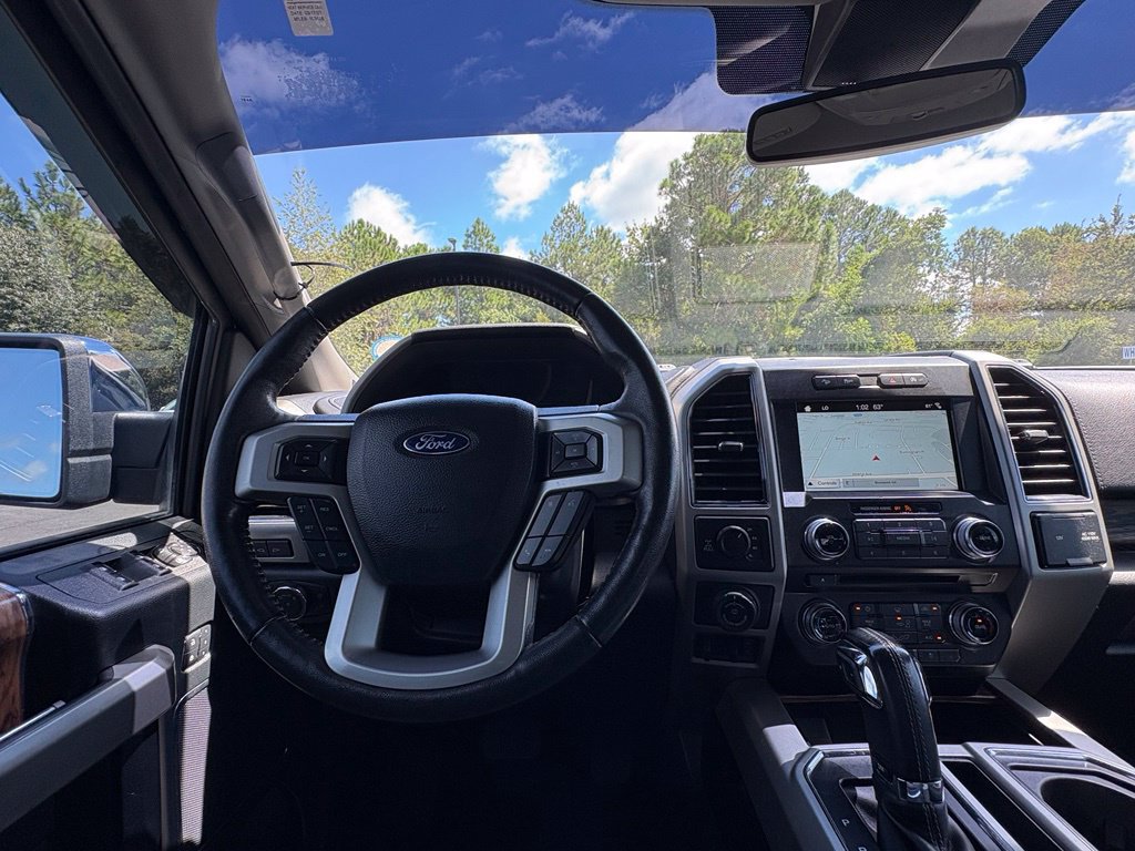 Used 2018 Ford F150 Lariat w/ Equipment Group 502A Luxury AWD/4WD image 12
