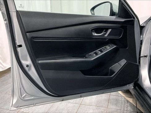 Used 2024 Honda Accord EX image 9