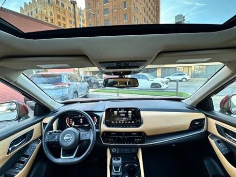 Certified 2023 Nissan Rogue Platinum w/ Platinum Premium Package image 33