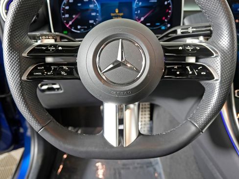 Certified 2025 Mercedes-Benz GLC 300 4MATIC image 20