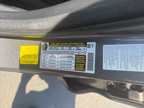 Used 2018 Toyota Highlander Limited AWD/4WD image 51