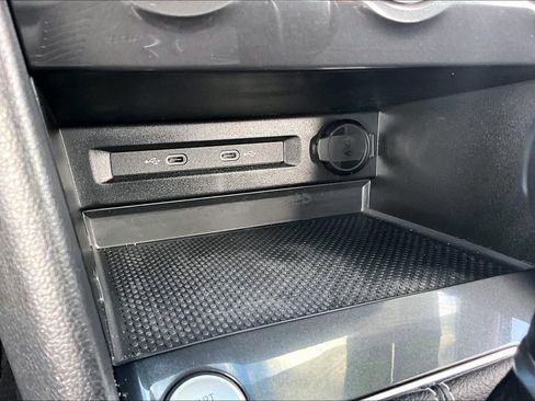 Used 2024 Volkswagen Tiguan S image 15