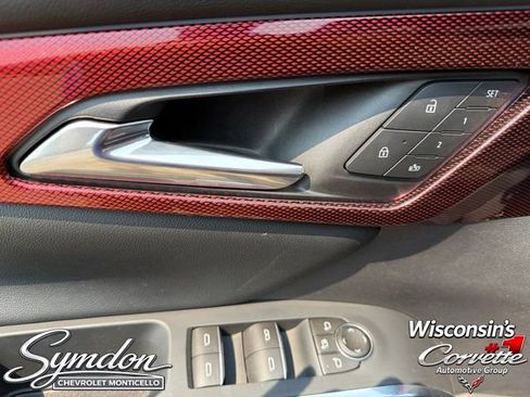 Used 2026 Chevrolet Traverse RS w/ LPO, Floor Liner Package AWD/4WD image 15