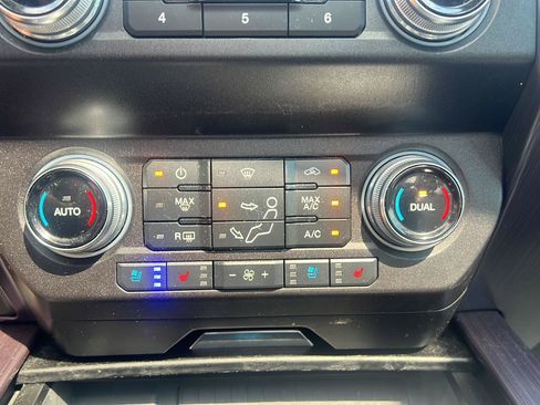Used 2020 Ford F350 Limited AWD/4WD image 21