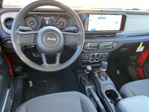 New 2026 Jeep Gladiator Sport image 7