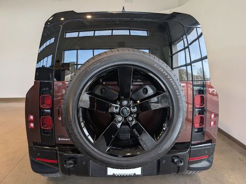 Used 2025 Land Rover Defender 110 Sedona Red Edition image 4