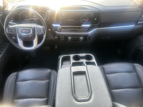 Used 2025 GMC Sierra 1500 SLT RWD image 22
