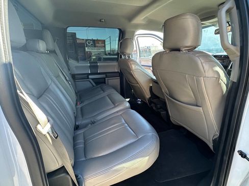 Used 2015 Ford F150 XLT w/ Equipment Group 301A Mid image 13