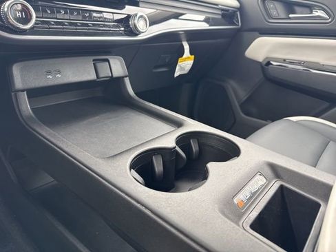 Used 2024 Honda Prologue Touring image 25