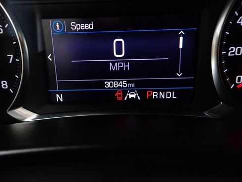 Used 2021 Chevrolet Equinox LT image 25