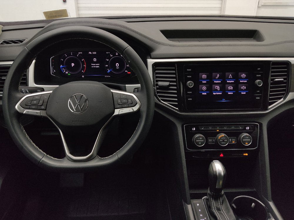 Used 2023 Volkswagen Atlas SE FWD image 22