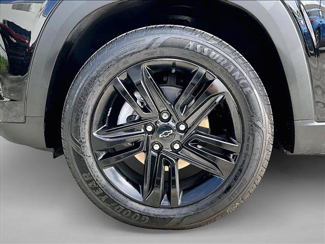 Used 2025 Chevrolet Trax ACTIV FWD image 10