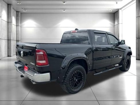 Used 2024 RAM 1500 Laramie AWD/4WD image 8