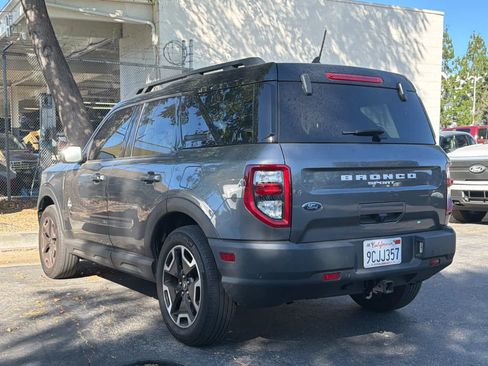 Used 2022 Ford Bronco Sport Outer Banks w/ Tech Package AWD/4WD image 6