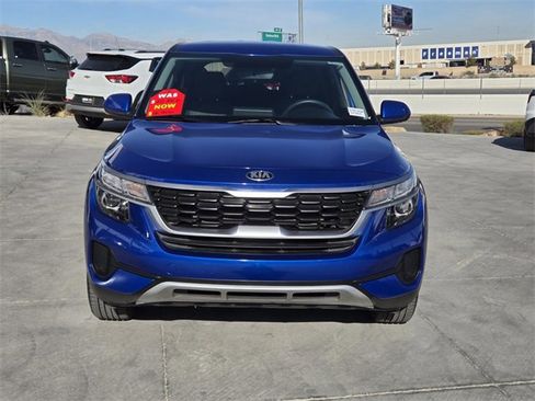 Used 2021 Kia Seltos LX image 8