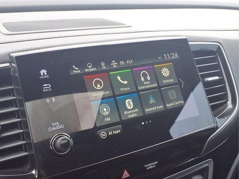 Used 2019 Honda Pilot Touring image 8