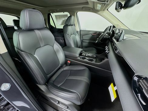 New 2025 Honda Pilot Touring image 31