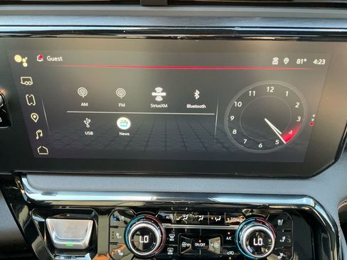 New 2026 GMC Sierra 1500 AT4 w/ AT4 Premium Package image 18