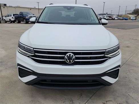 Certified 2024 Volkswagen Tiguan S image 7