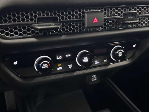 Used 2024 Honda HR-V Sport image 14
