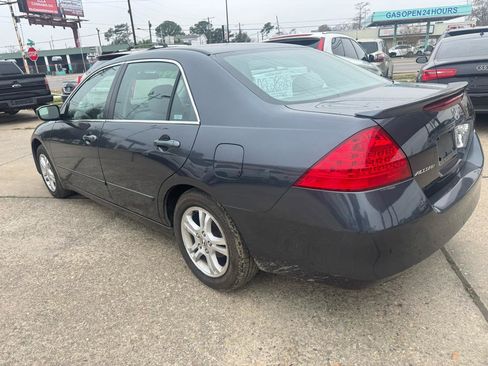 Used 2006 Honda Accord EX-L image 2