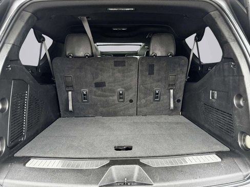 Used 2021 Chevrolet Suburban Z71 image 53