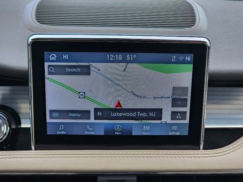 Used 2022 Lincoln Corsair Standard w/ Equipment Group 101A image 27