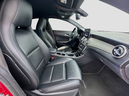 Used 2019 Mercedes-Benz CLA 250 image 19