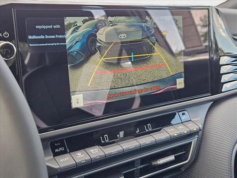 New 2025 Toyota Camry SE image 12