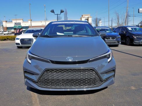 Used 2024 Toyota Corolla SE image 2