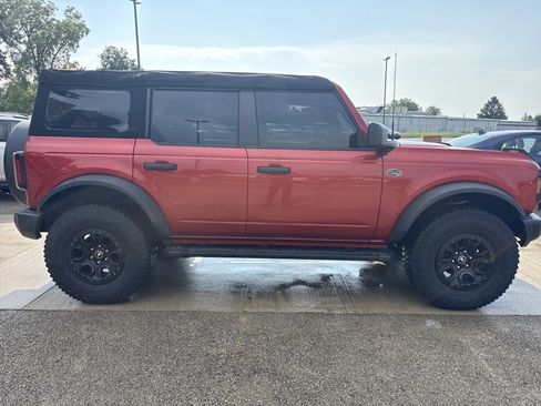 Used 2023 Ford Bronco Wildtrak AWD/4WD image 3