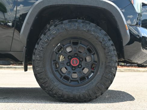 Used 2022 Toyota Tundra TRD Pro AWD/4WD image 13