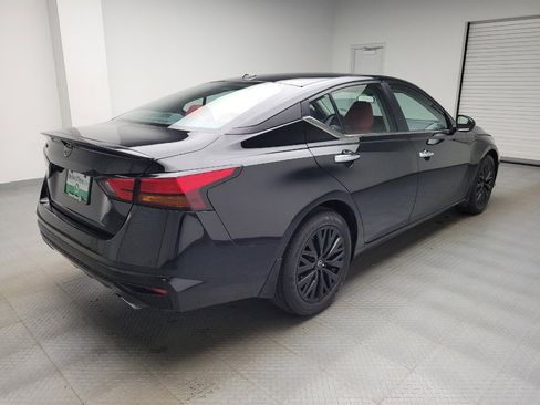 Used 2025 Nissan Altima 2.5 SV w/ SV Special Edition Package FWD image 9